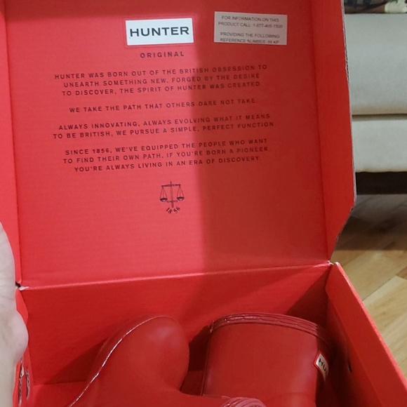 Shoes - Picture 2 of 3